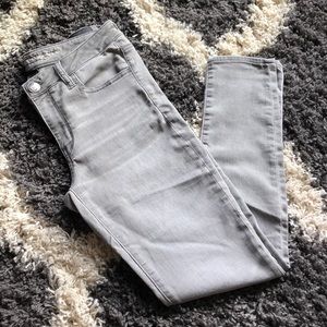 American Eagle Gray super stretch Jeans